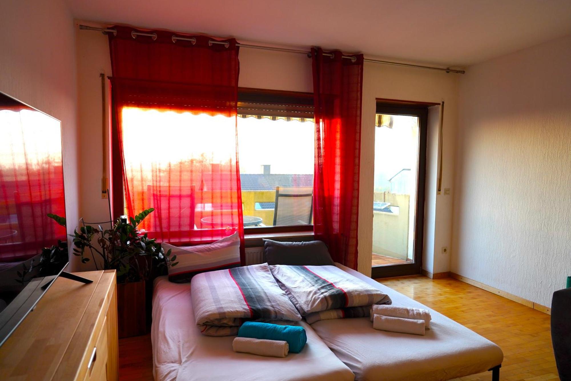 Grosse Ferienwohnung, Apartment In Leimen Wehome Komfort ภายนอก รูปภาพ